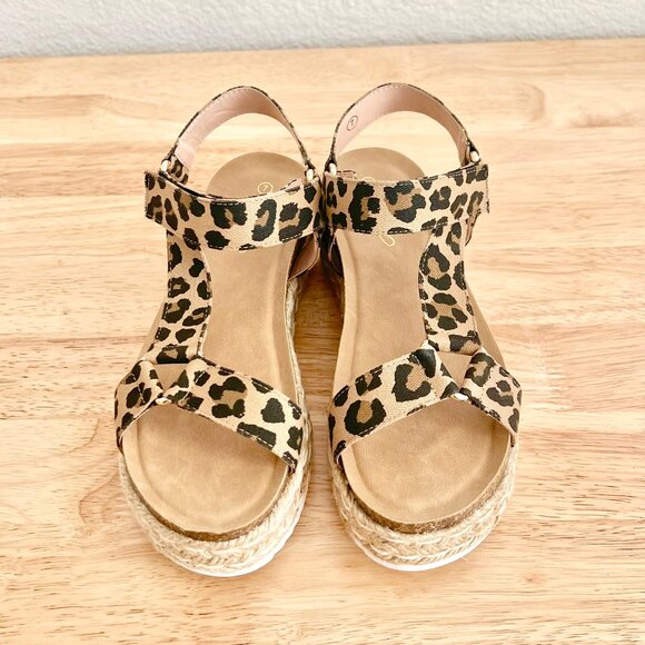 Women's US 7 Leopard Print Strapppy Platform Espadrille Summer Sandals NIB - Picture 6 of 8